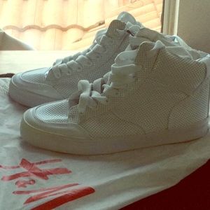 H&M white high tops Men’s shoes